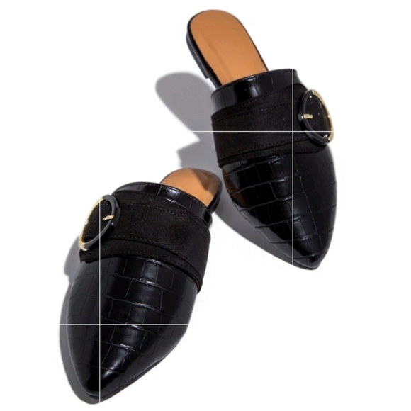 🚨//The Amber// Black mule Flat - Picture 7 of 7